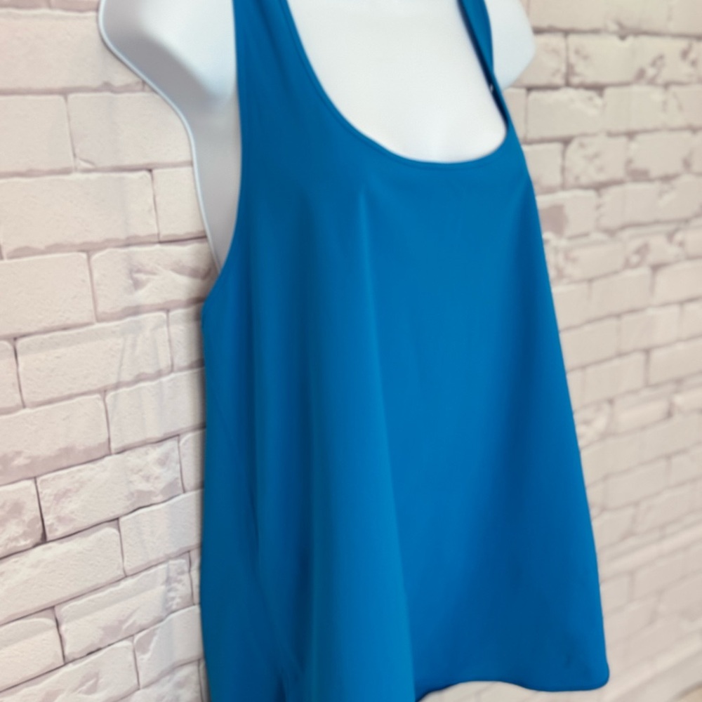 Lululemon Athletica Blue Sleeveless Tank Top
